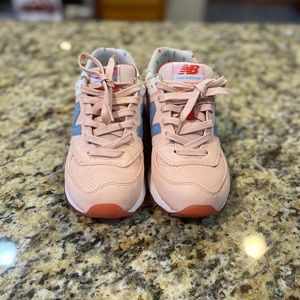 New Balance 574 women 5.5 B